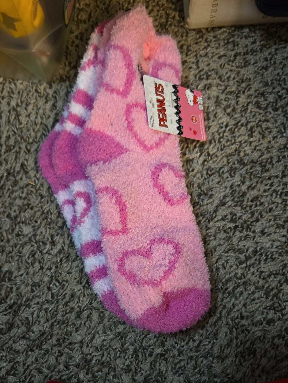 Peanuts Girls Pink Heart Plush Slipper Socks